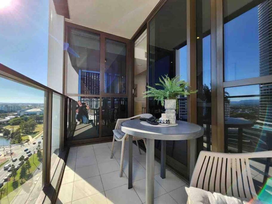 Broadbeach Business Or Leisure Гоулд Коуст Екстериор снимка